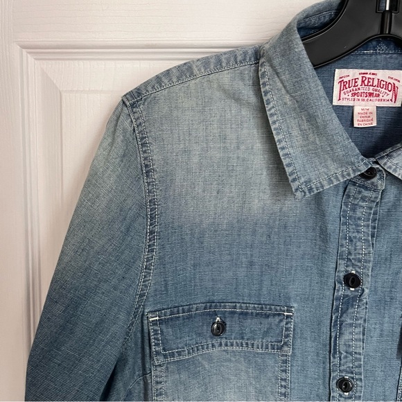 TRUE RELIGION UTILITY WOVEN SHIRT IN CHAMBRAY - Picture 5 of 15